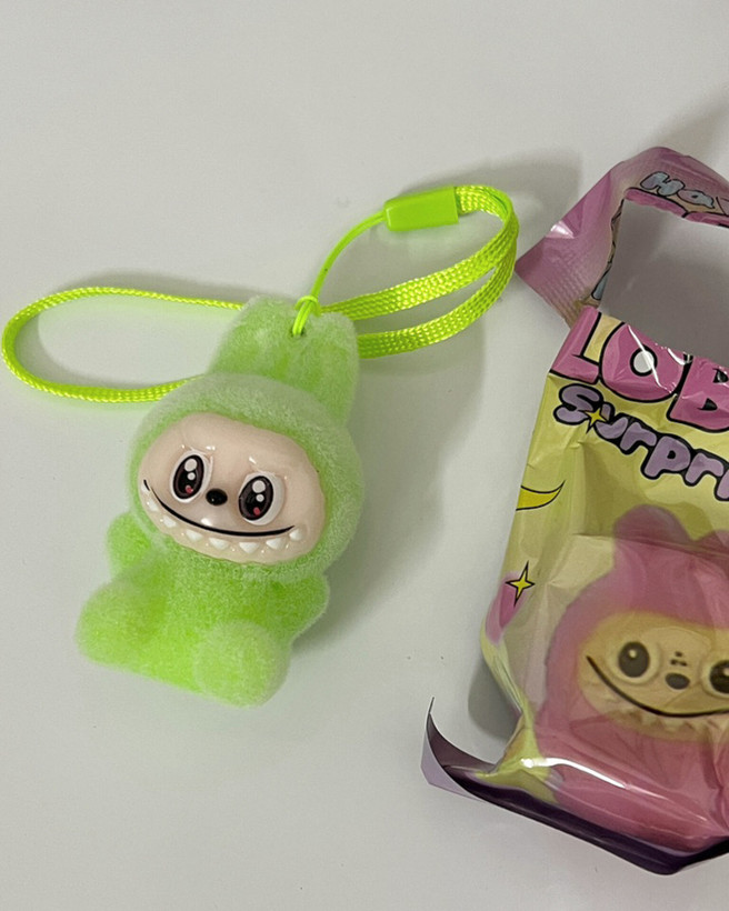 عروسک لبوبو