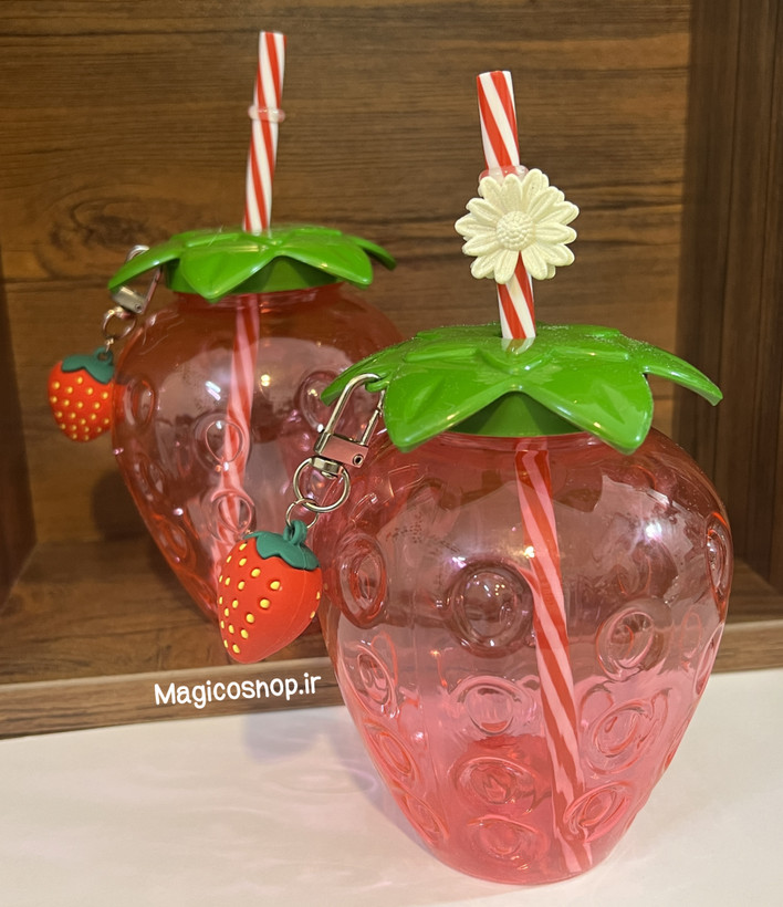 قمقمه توت فرنگی 🍓✨